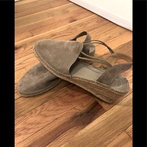 Toni Pons Tan Suede Espadrilles